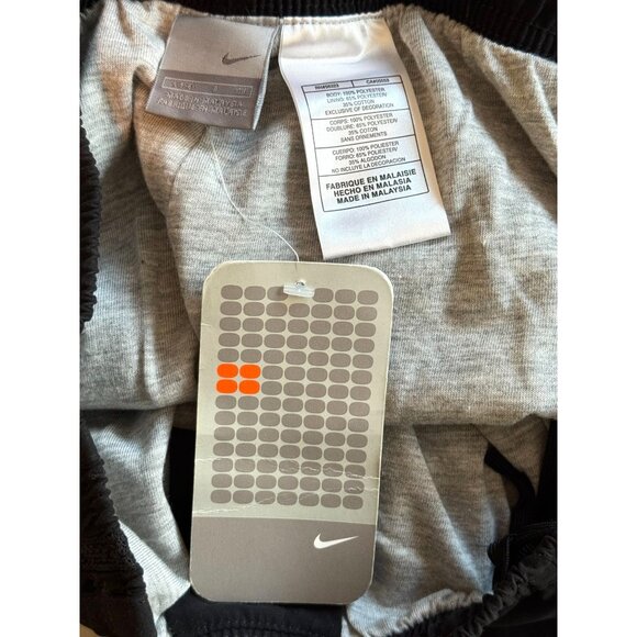 Nike Women's Active Black Pants With Side Zippers & Elastic Waist - Picture 8 of 8